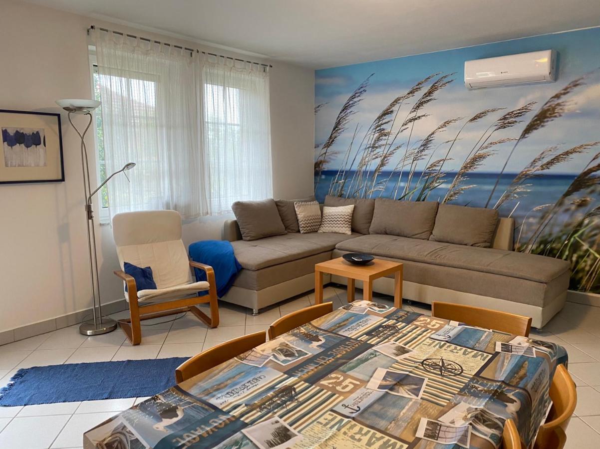 Nefelejcs Apartmanház Gyenesdiás Exterior foto