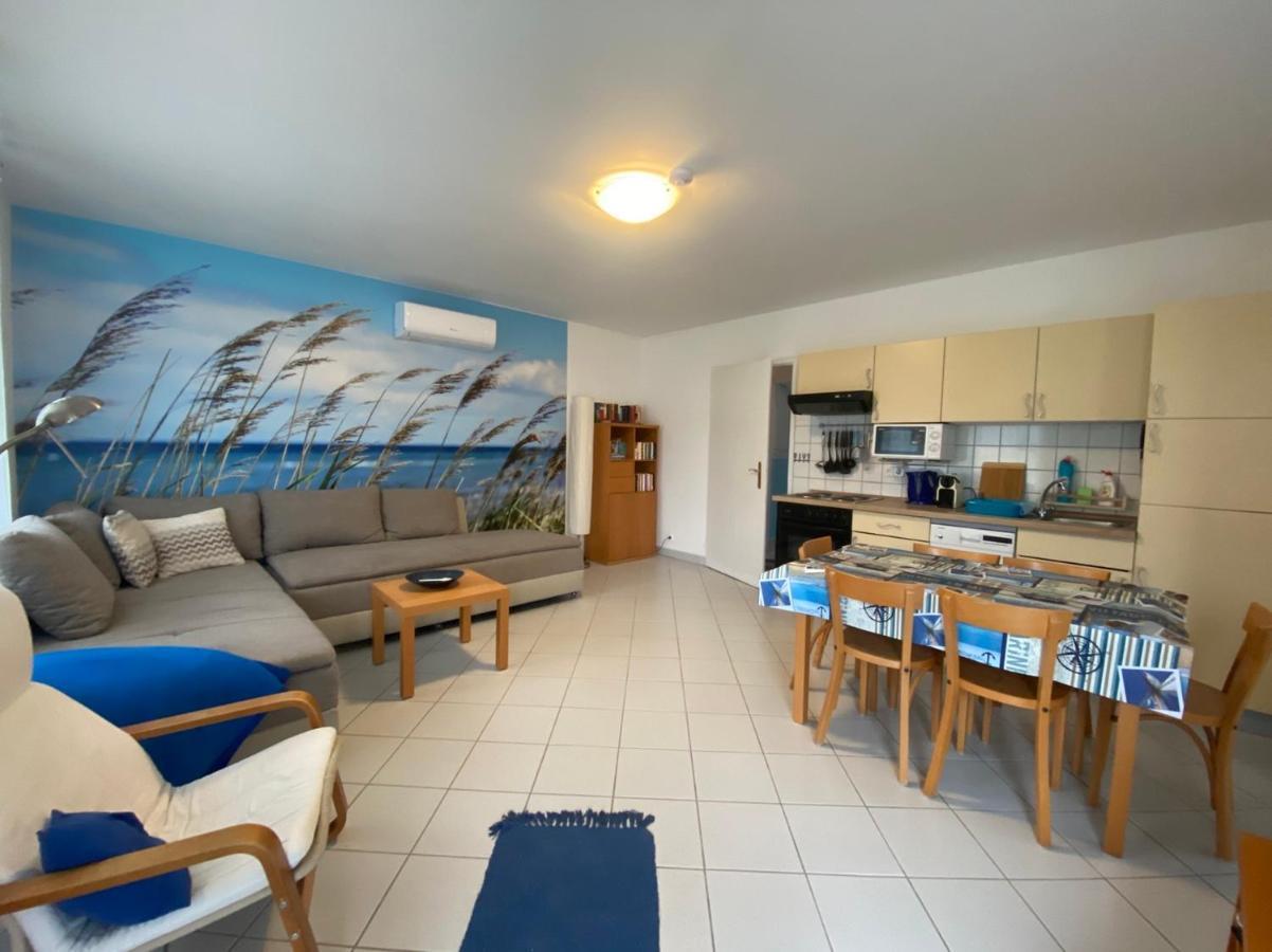 Nefelejcs Apartmanház Gyenesdiás Exterior foto