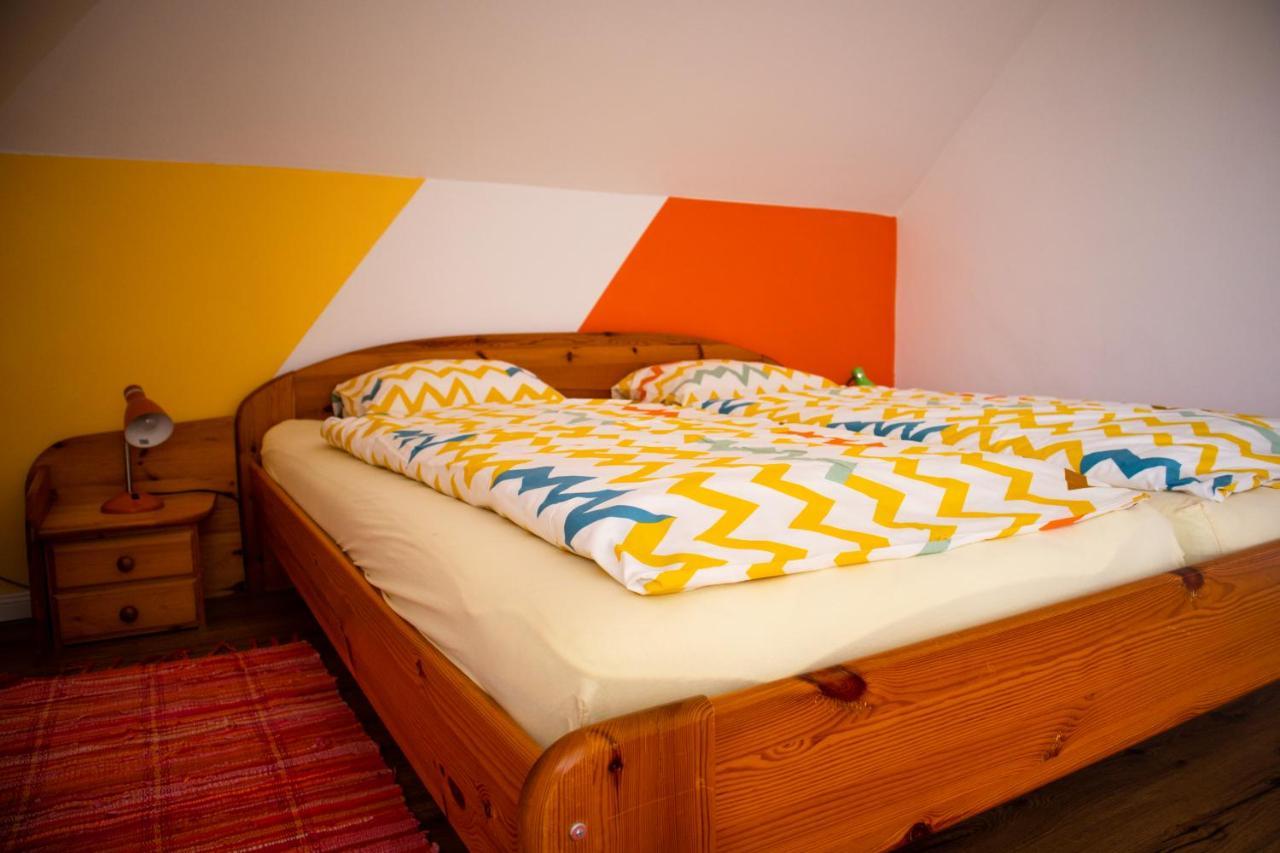 Nefelejcs Apartmanház Gyenesdiás Exterior foto