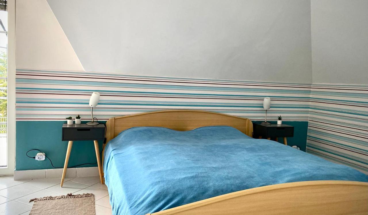 Nefelejcs Apartmanház Gyenesdiás Exterior foto