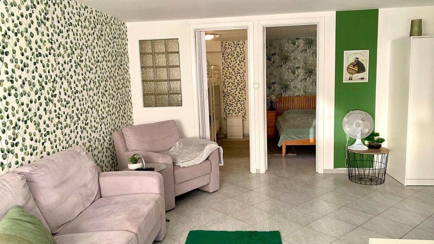 Nefelejcs Apartmanház Gyenesdiás Exterior foto